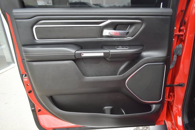 Used 2024 RAM 1500 Laramie image 41