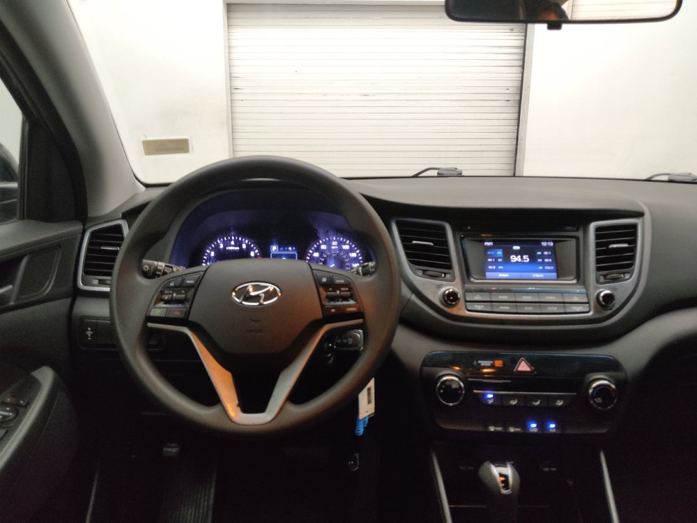 Used 2016 Hyundai Tucson SE w/ Option Group 02 FWD image 22