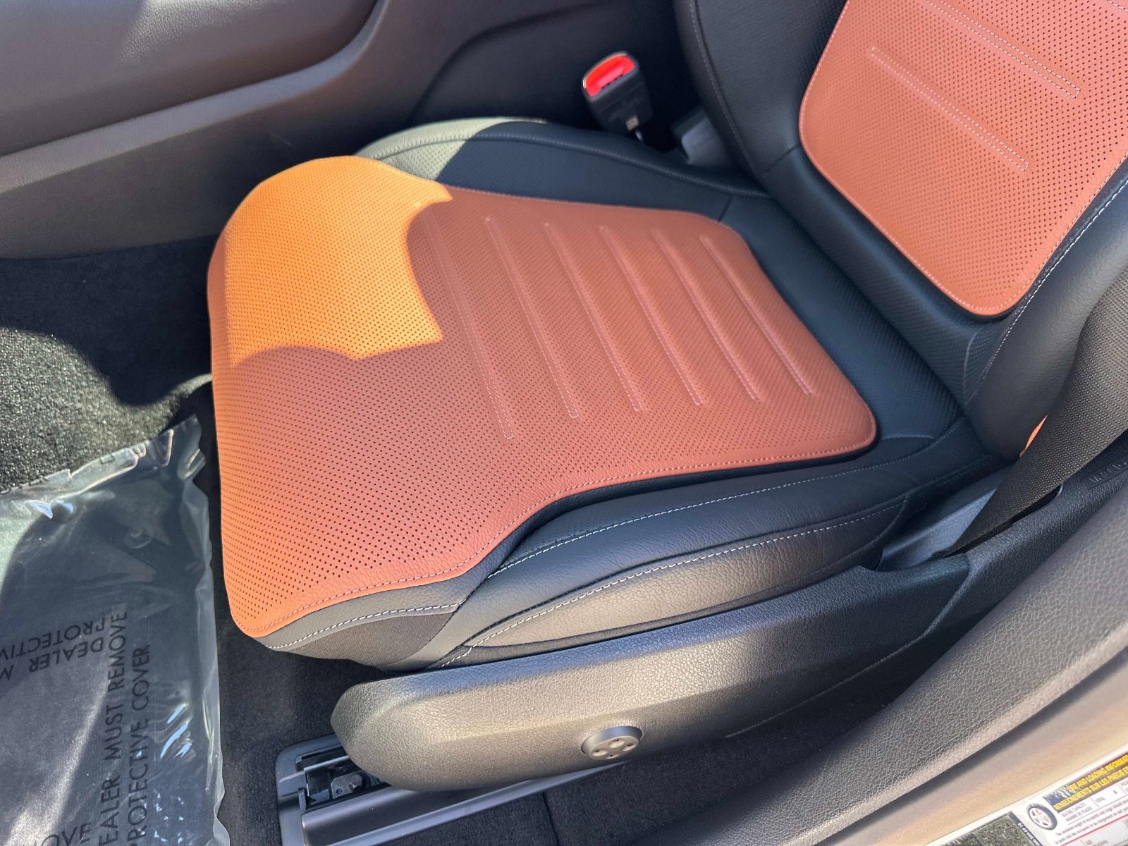 New 2026 Mercedes-Benz GLC 43 AMG AMG  43 4MATIC SUV image 20