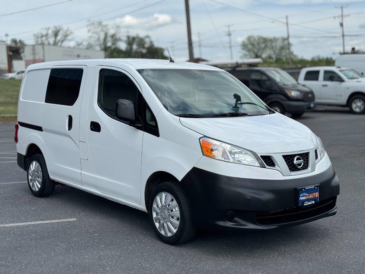 Used 2019 Nissan NV200 S image 3