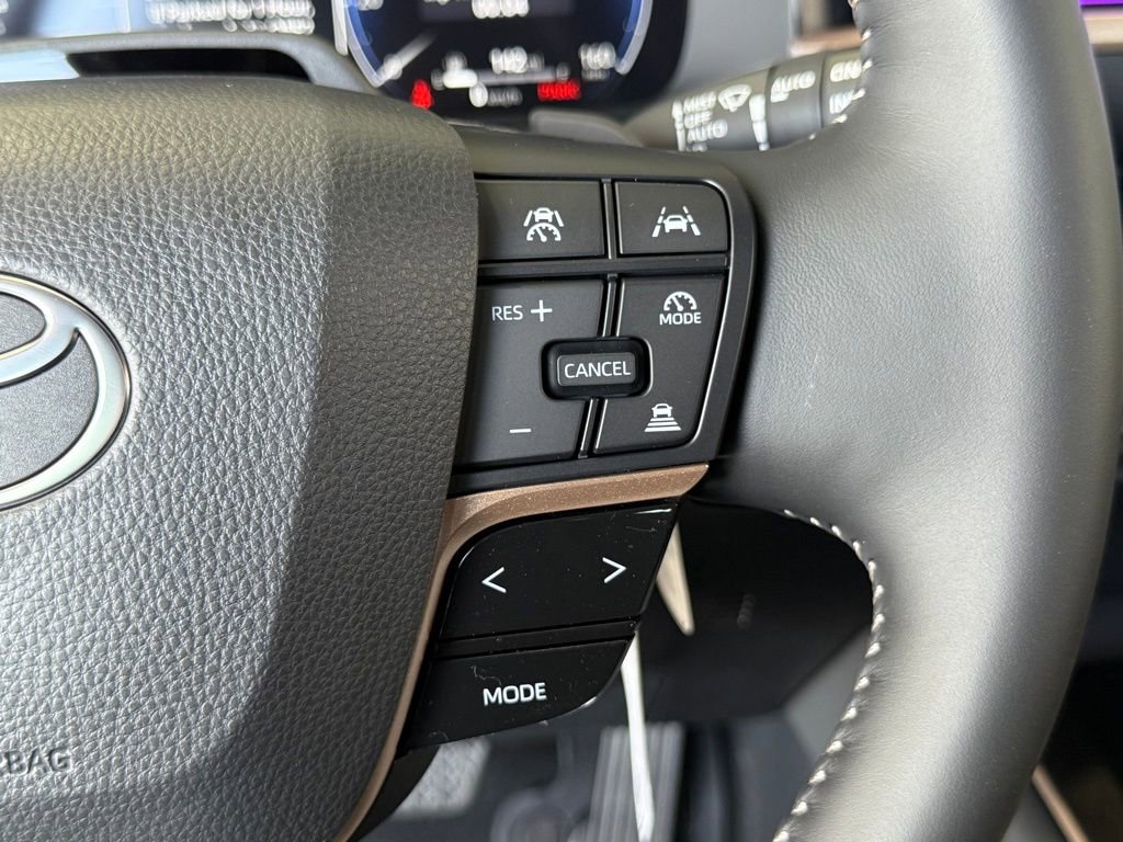 New 2025 Toyota Crown Signia image 23