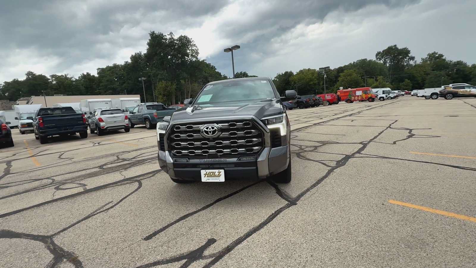 Used 2024 Toyota Tundra Platinum AWD/4WD image 3