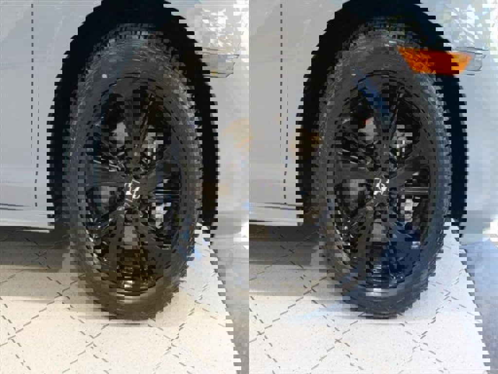 Certified 2023 Honda Odyssey Sport image 11