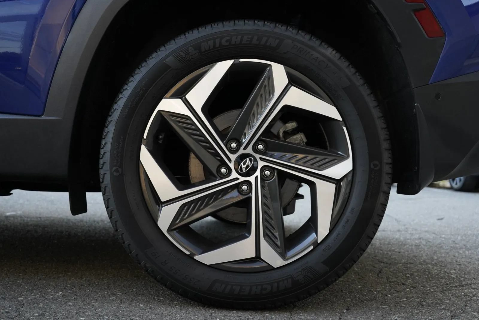 Used 2023 Hyundai Tucson Limited AWD/4WD image 15