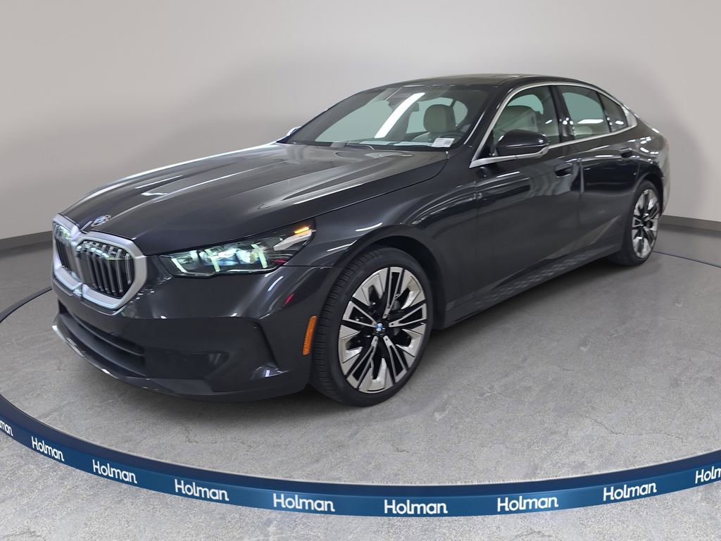 Used 2026 BMW 530i w/ Premium Package RWD video 1