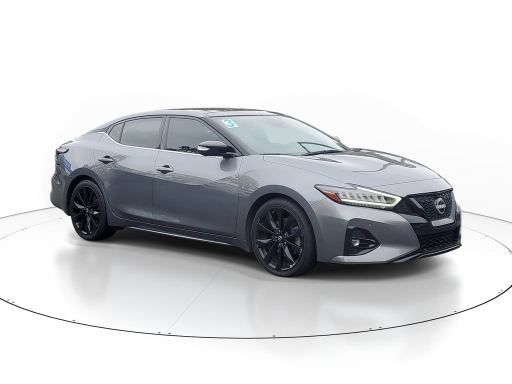 Used 2023 Nissan Maxima SR w/ Sport Mat Group FWD image 1