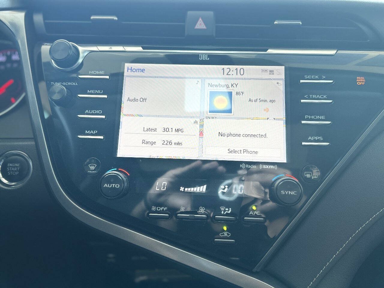 Used 2019 Toyota Camry XSE w/ Navigation Package FWD image 75