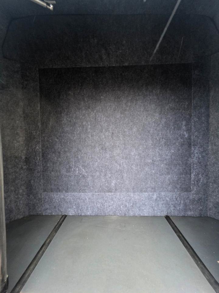 Used 2018 Ford E-450 and Econoline 450 Super Duty w/ Shuttle Bus Prep Package RWD image 10