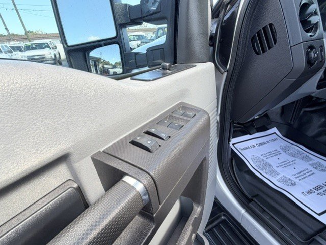 Used 2015 Ford F250 XL w/ Power Equipment Group RWD image 16