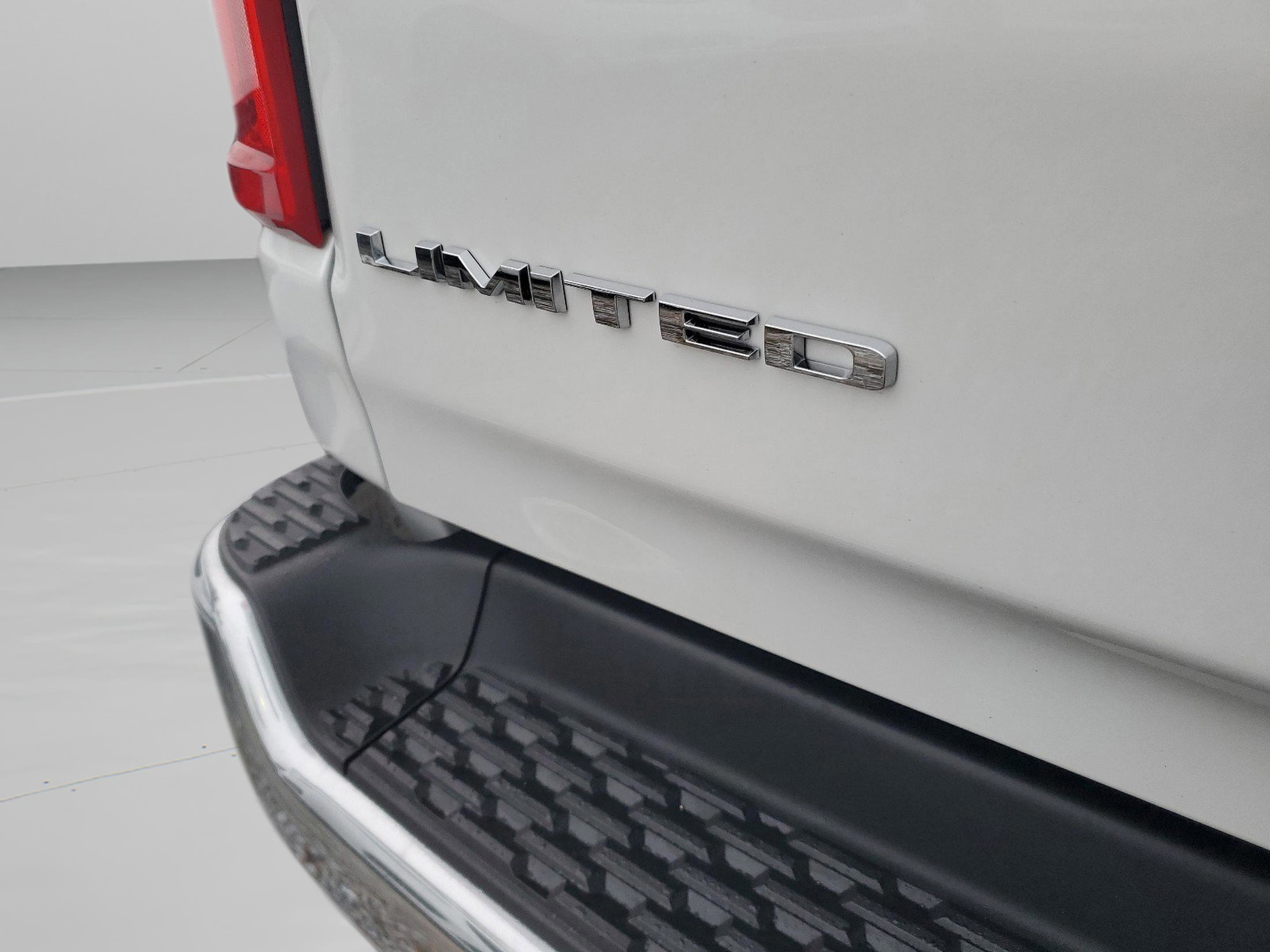 New 2026 RAM 1500 Limited image 32
