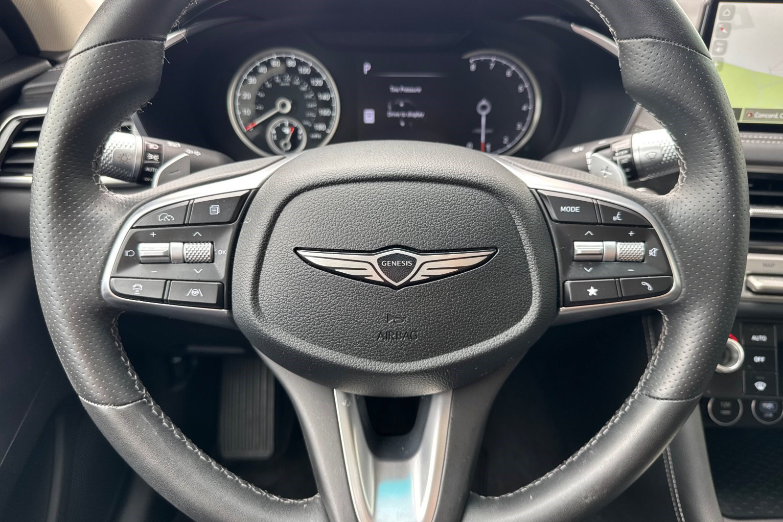 Used 2026 Genesis G70 2.5T RWD image 10