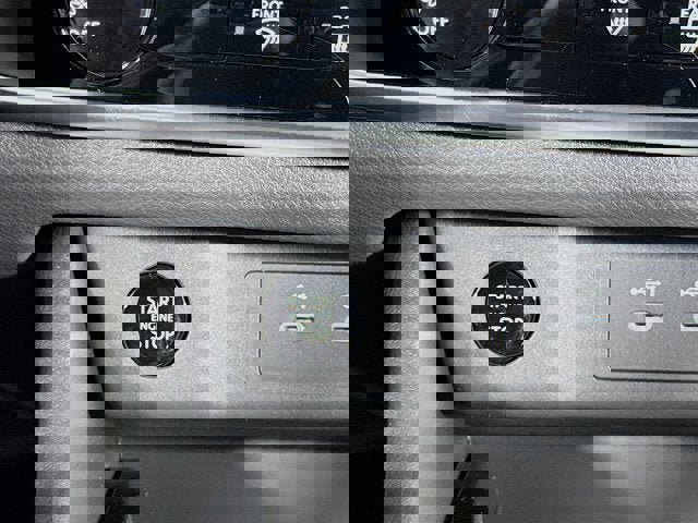 New 2026 Nissan Rogue S image 18