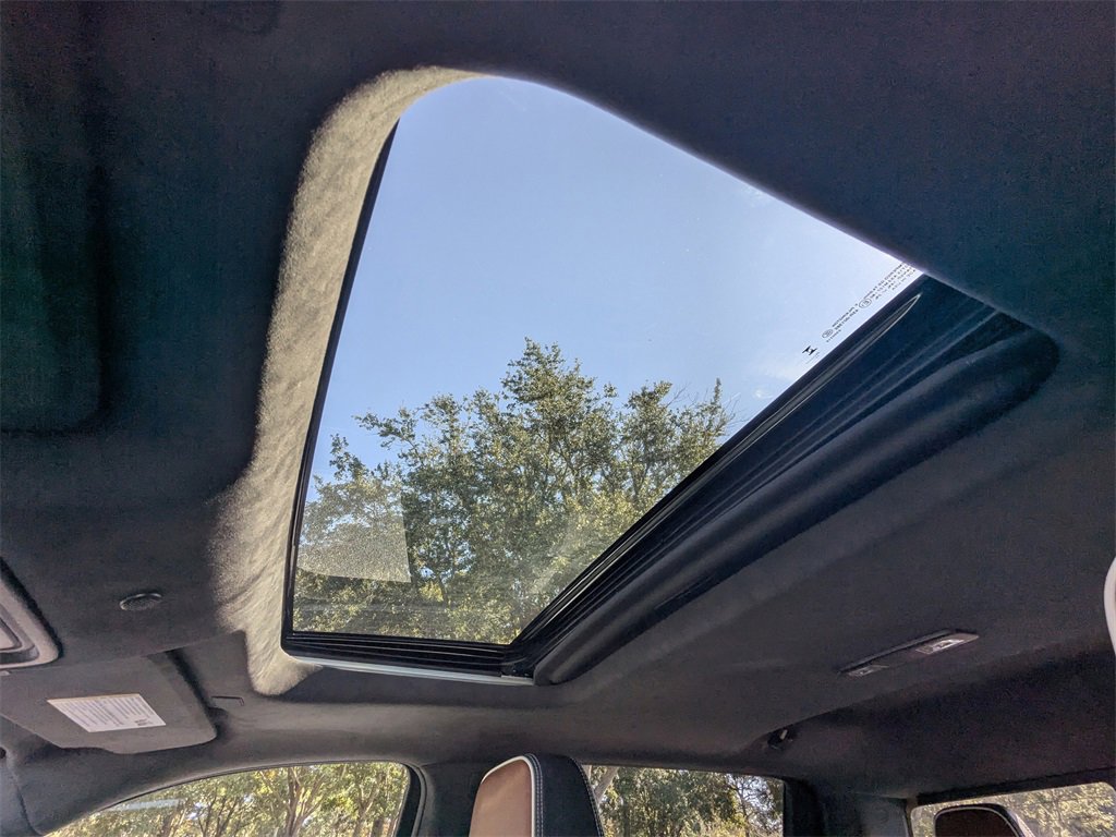 Used 2025 GMC Sierra 2500 Denali Ultimate w/ Max Trailering Package image 21