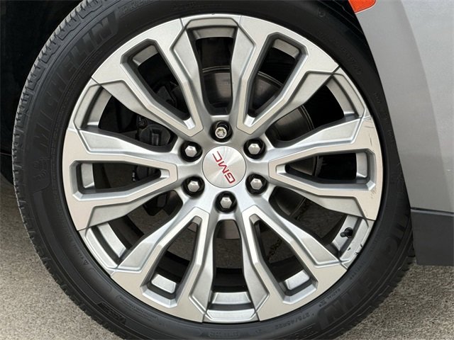 Used 2022 GMC Yukon Denali w/ Max Trailering Package image 6