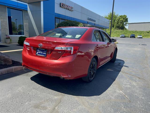 Used 2012 Toyota Camry LE FWD image 7