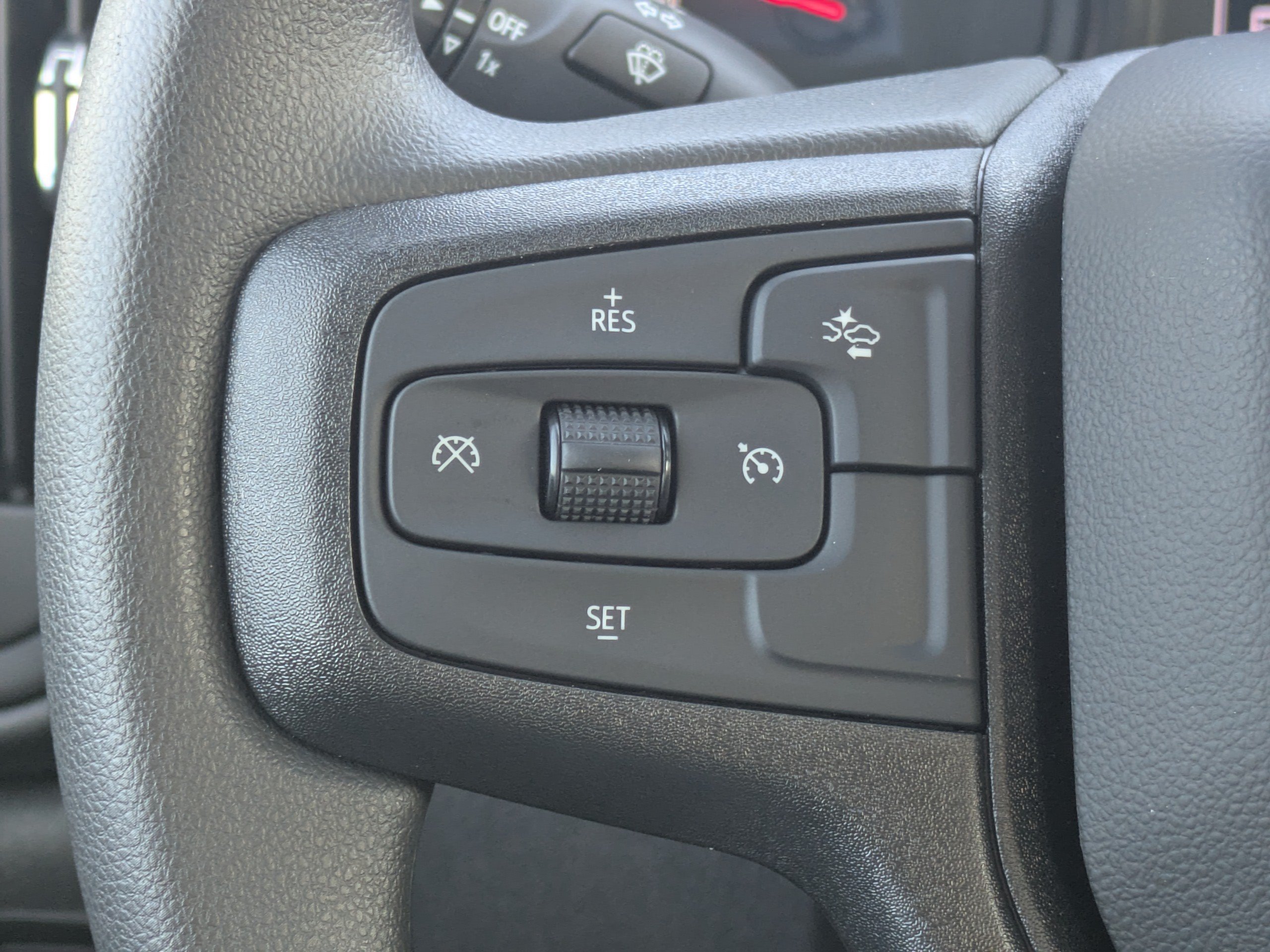 New 2026 Chevrolet Silverado 1500 Custom Trail Boss w/ LPO, Dark Essentials Package AWD/4WD image 23