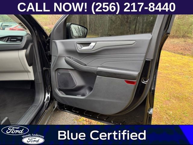 Used 2024 Ford Escape SE image 28