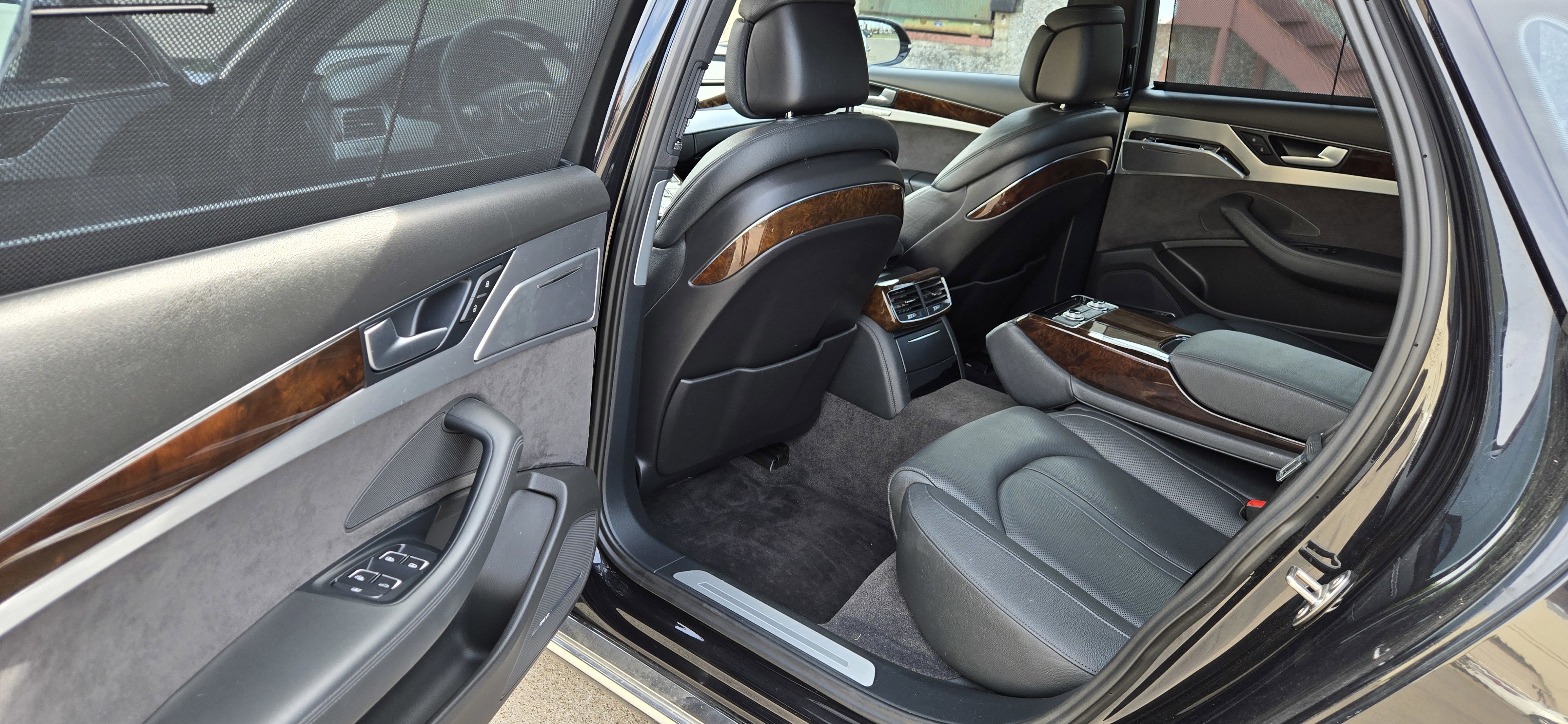 Used 2014 Audi A8 L 3.0T w/ Premium Package image 20