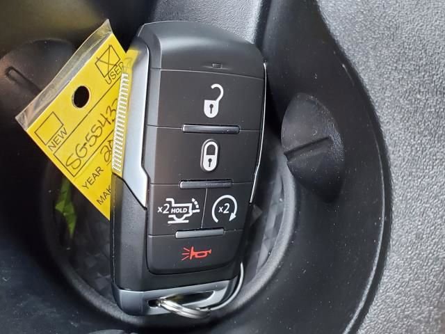 Used 2025 RAM 2500 Laramie image 27