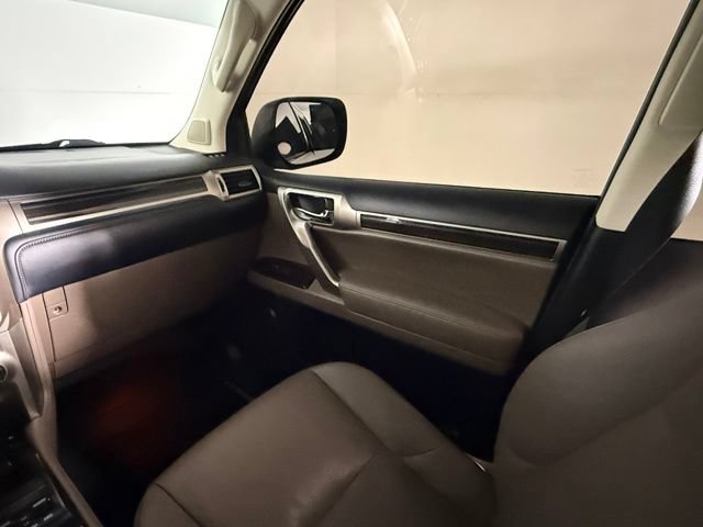 Used 2020 Lexus GX 460 Premium AWD/4WD image 17