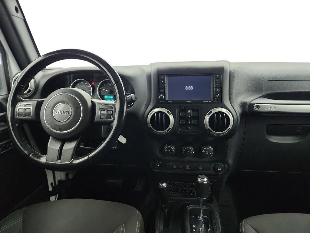 Used 2018 Jeep Wrangler Unlimited Sahara w/ Dual Top Group image 15