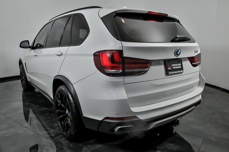 Used 2018 BMW X5 xDrive50i AWD/4WD image 8
