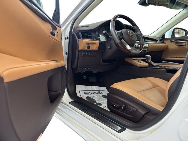 Used 2017 Lexus ES 350 w/ Premium Package FWD image 8