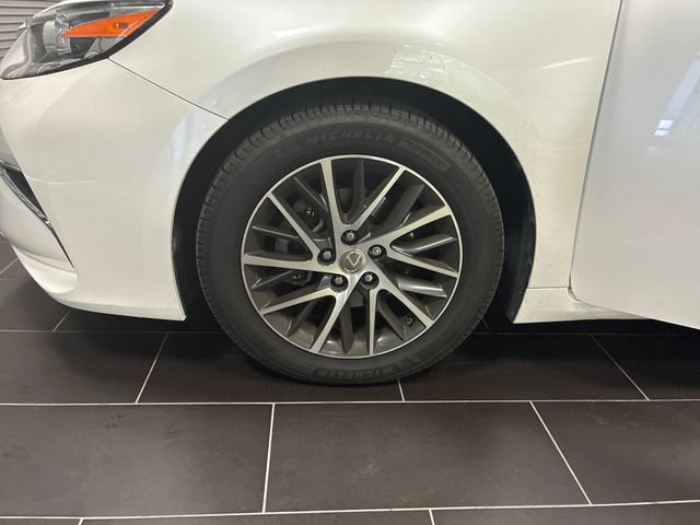 Used 2016 Lexus ES 350 FWD image 28