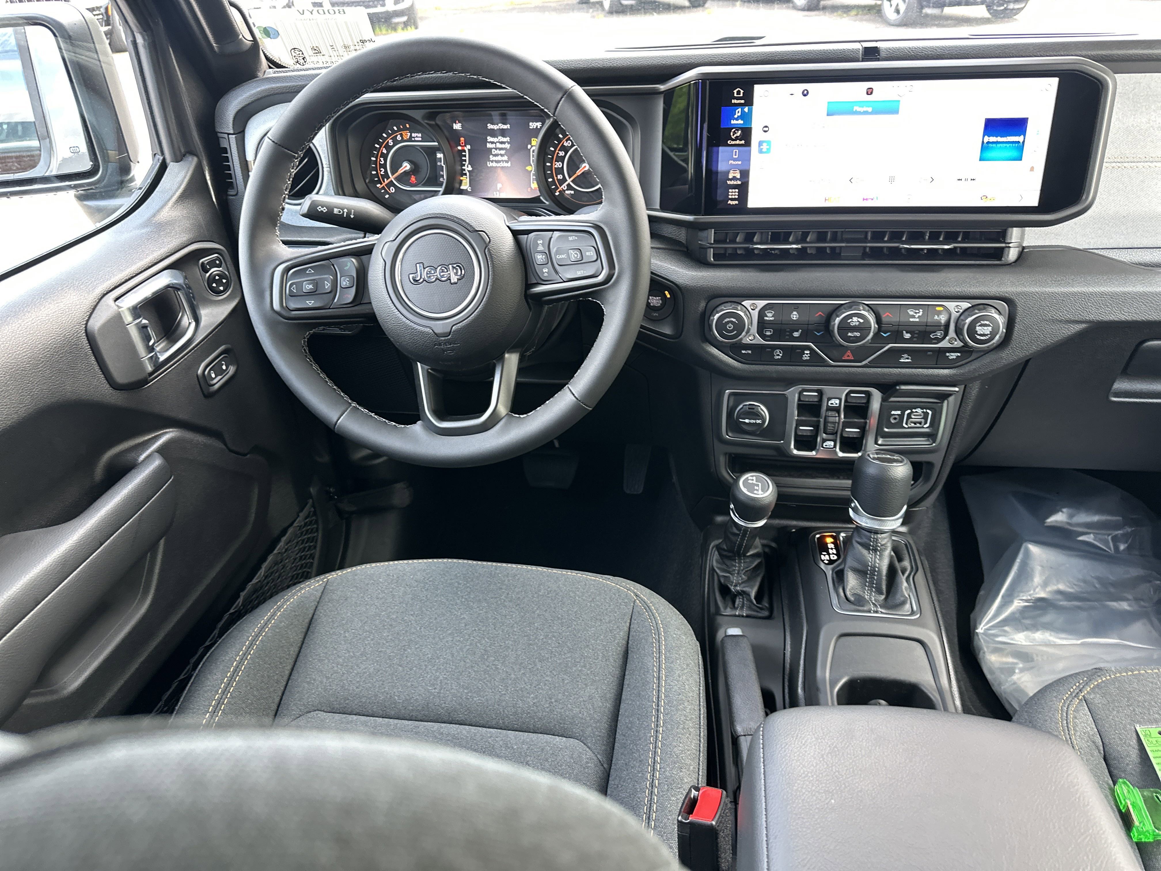 New 2025 Jeep Gladiator Sport image 33