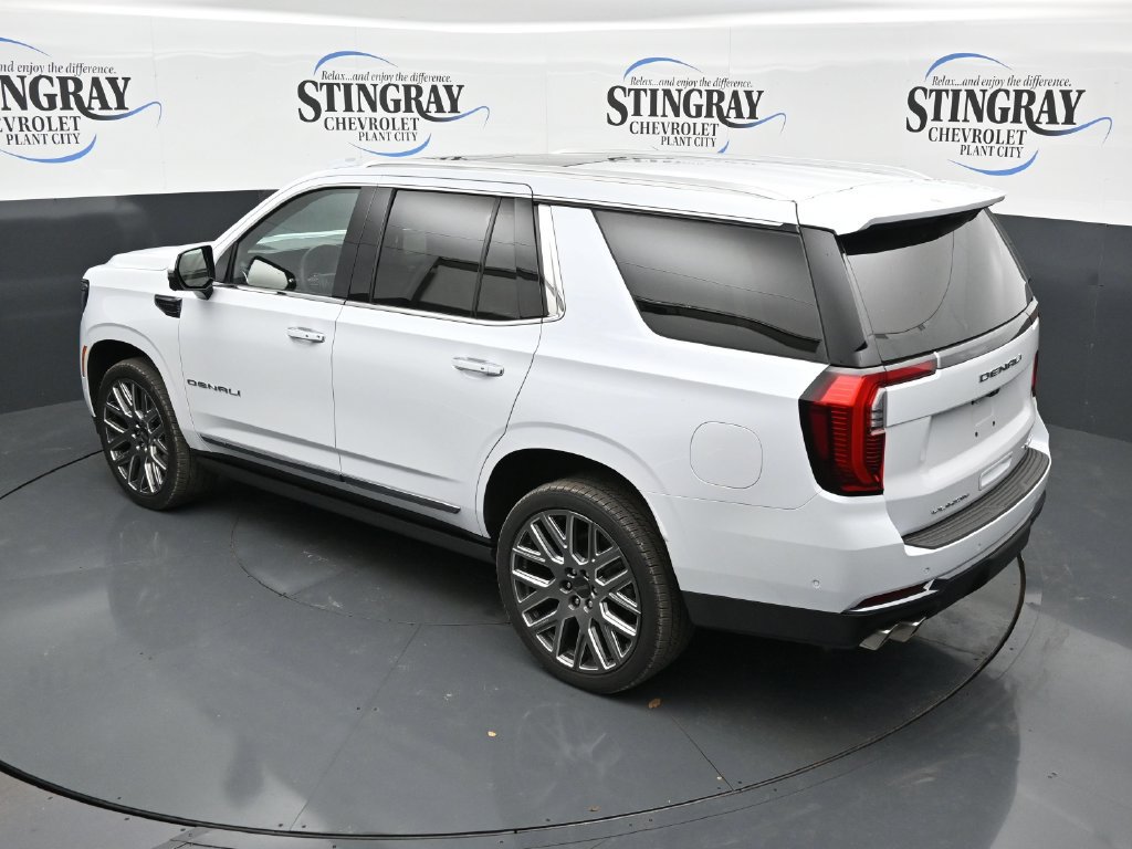 Certified 2026 GMC Yukon Denali Ultimate w/ LPO, Floor Liner Package AWD/4WD image 22