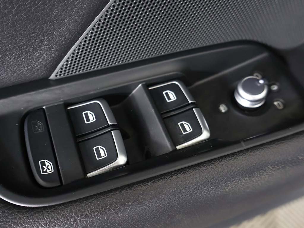 Used 2016 Audi A3 1.8T Premium image 35