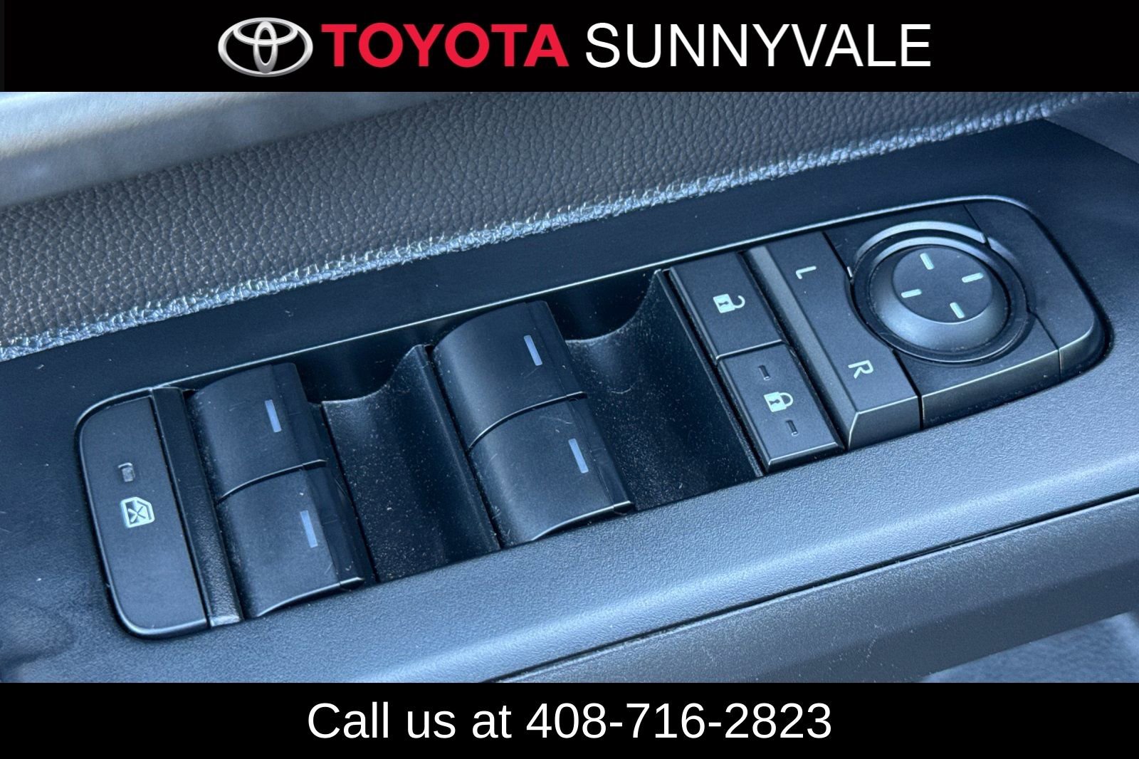 Used 2025 Toyota Tacoma TRD Sport image 18