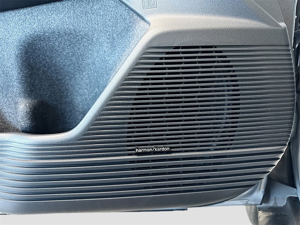 New 2026 Subaru Outback Limited image 17