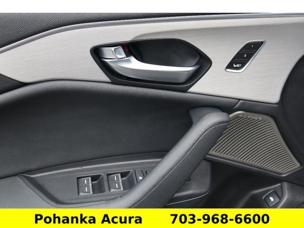 Certified 2025 Acura TLX w/ Technology Package image 18