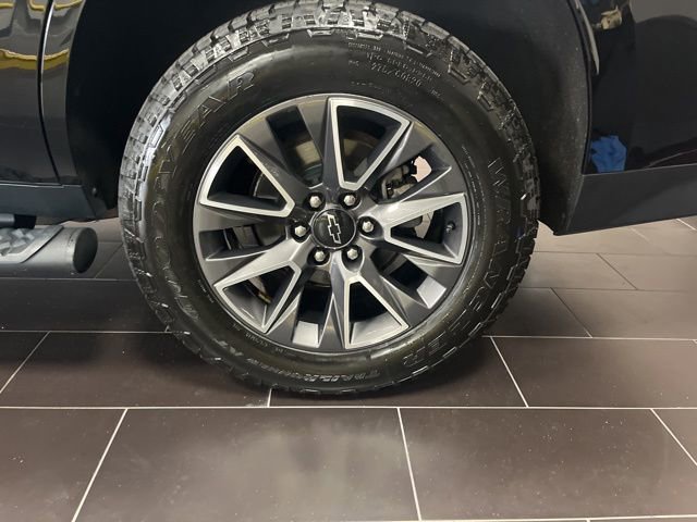 Used 2021 Chevrolet Tahoe Z71 image 17