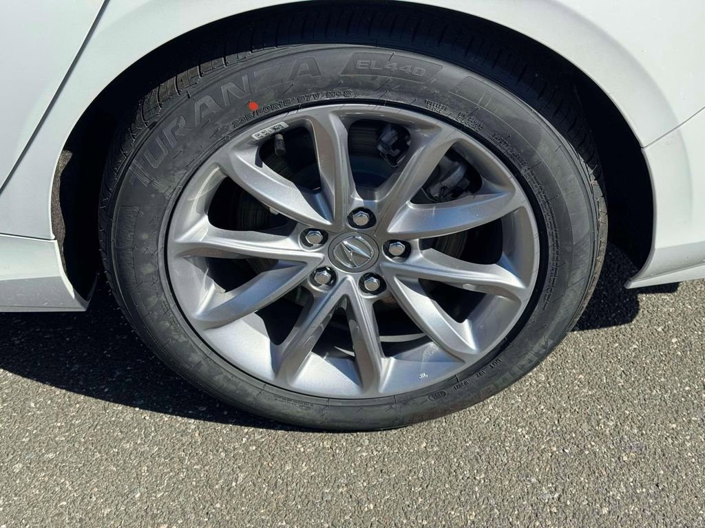 Used 2023 Acura TLX FWD image 11