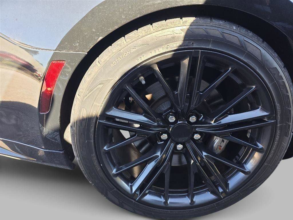 Used 2018 Chevrolet Camaro ZL1 image 11