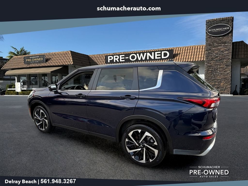 Used 2024 Mitsubishi Outlander SE FWD image 5