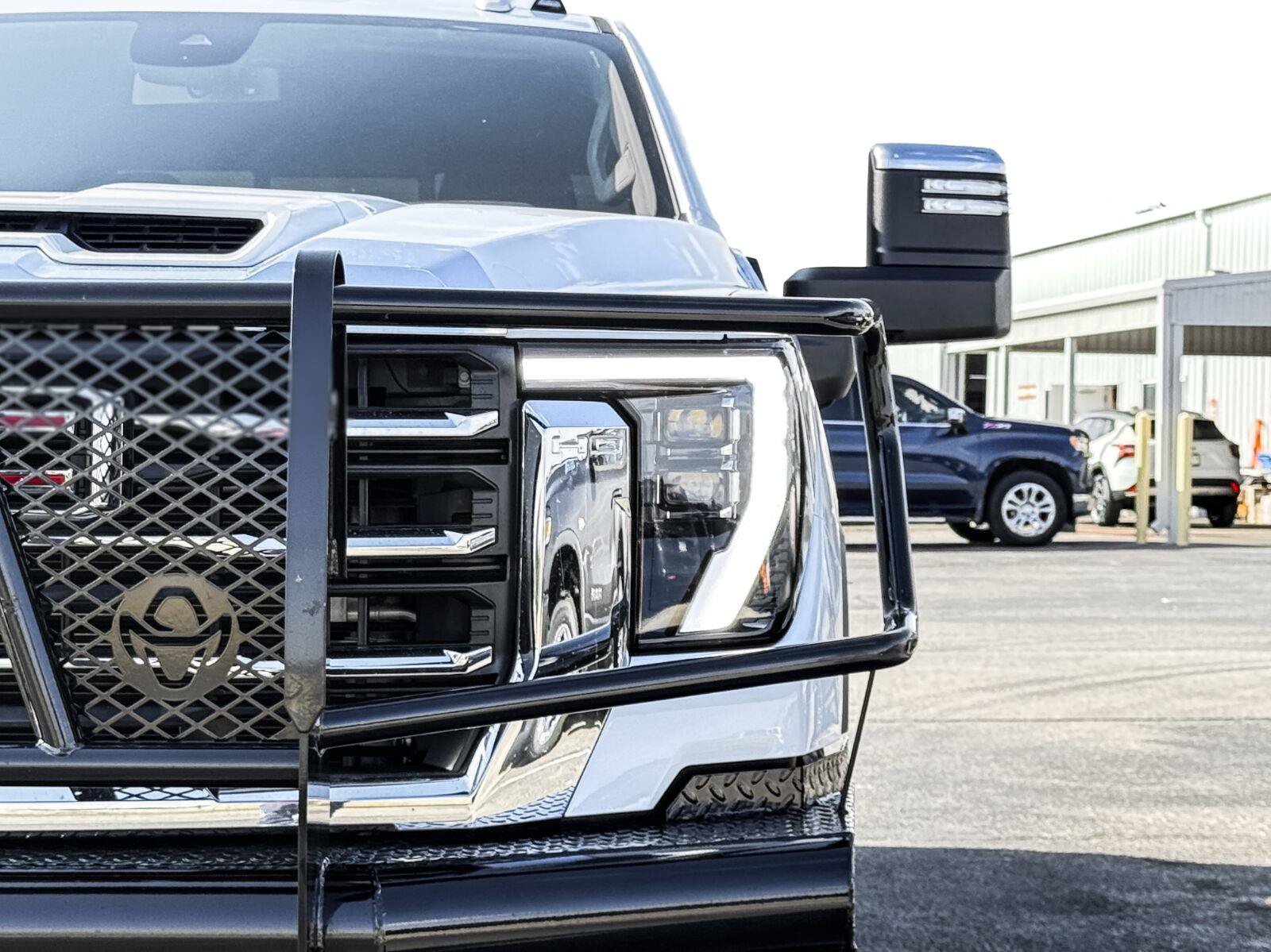 Used 2026 GMC Sierra 2500 SLT w/ Texas SLT Premium Package AWD/4WD image 5