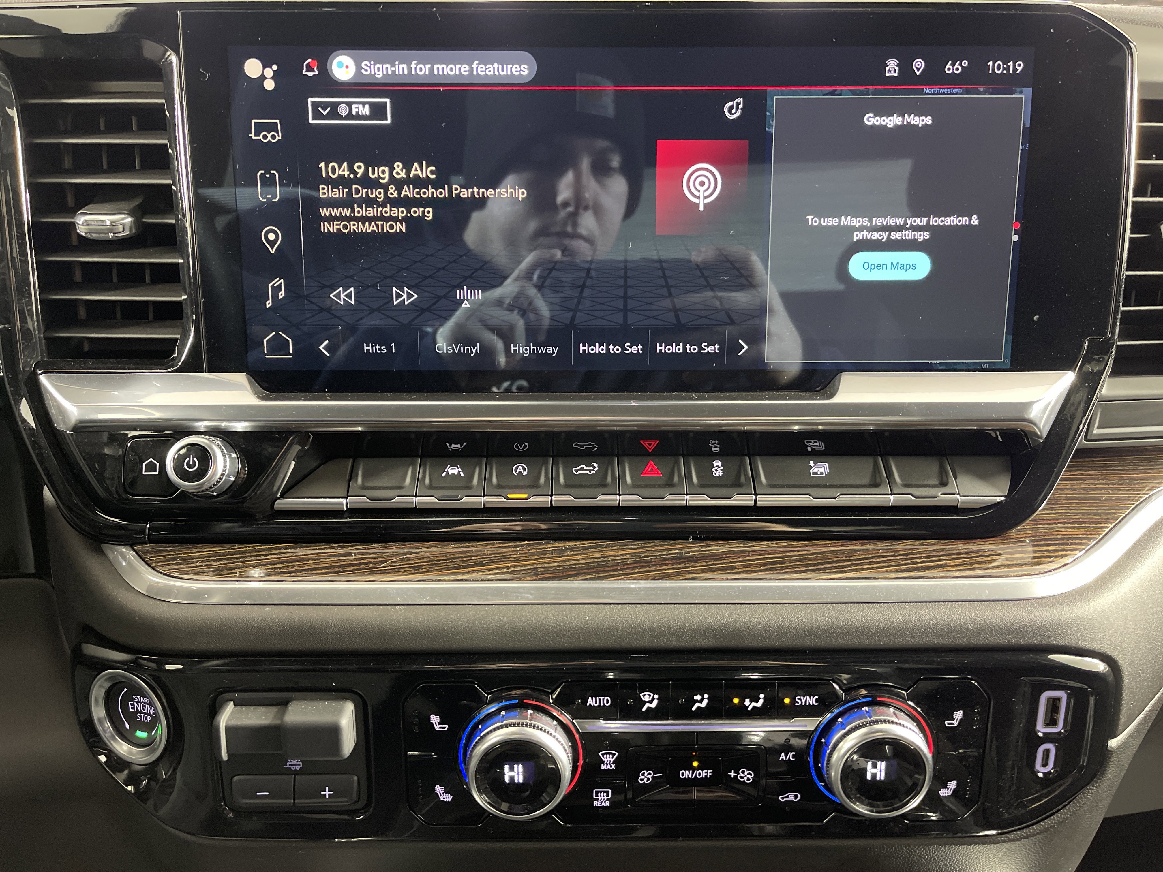 Used 2025 GMC Sierra 1500 Elevation image 22