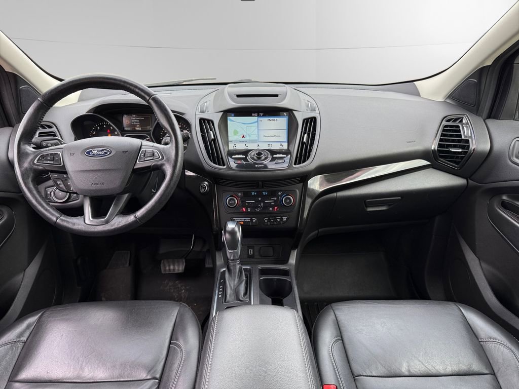 Used 2018 Ford Escape Titanium w/ Ford Safe & Smart Package AWD/4WD image 10