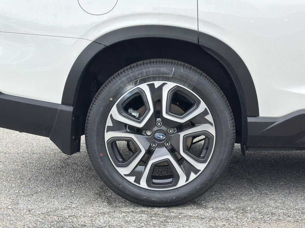 New 2026 Subaru Ascent Limited AWD/4WD image 4