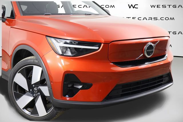 Used 2023 Volvo C40 P8 Recharge Plus w/ Protection Package Premier AWD/4WD image 40