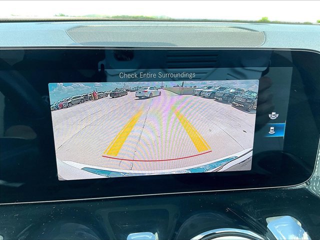 Used 2022 Mercedes-Benz GLB 250 image 23