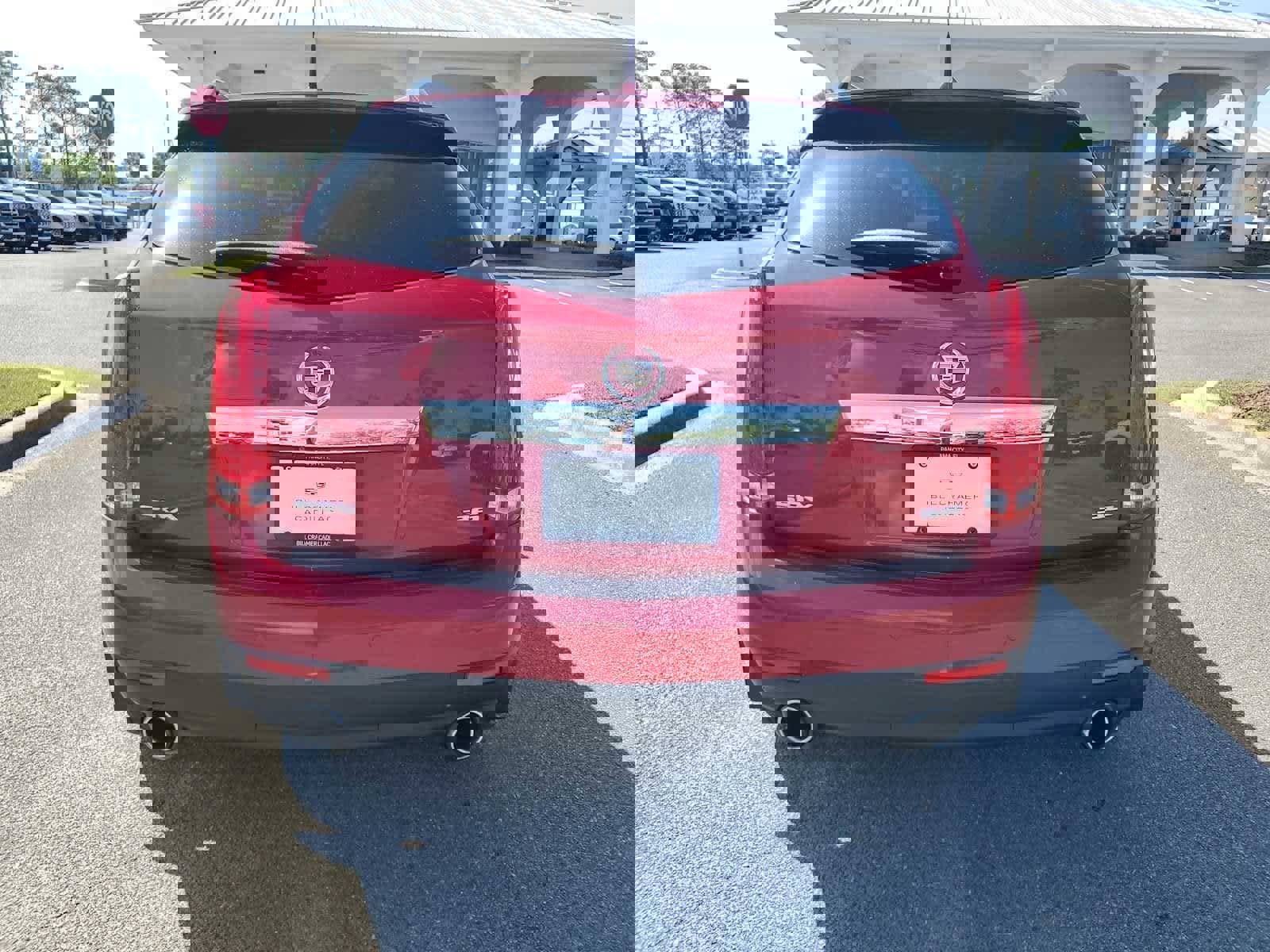 Used 2014 Cadillac SRX Luxury image 4