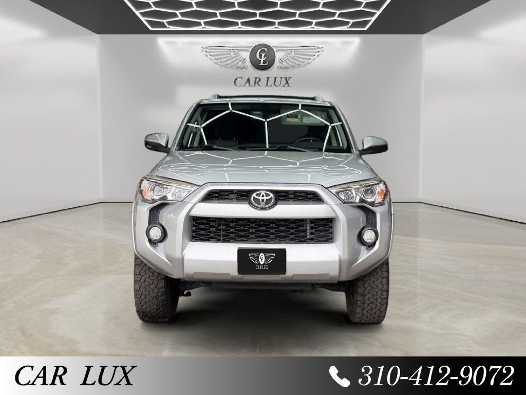 Used 2018 Toyota 4Runner SR5 w/ Convenience Package AWD/4WD image 8