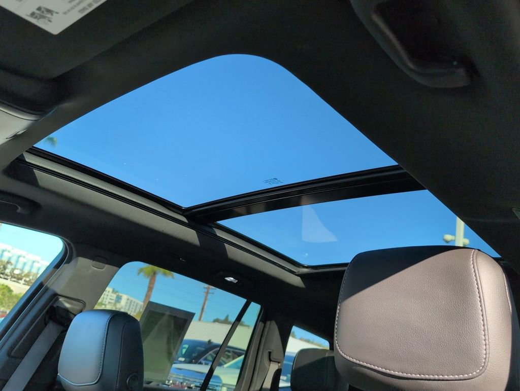 Certified 2023 Cadillac XT6 Luxury image 7