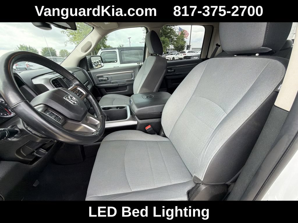 Used 2021 RAM 1500 Classic SLT w/ Luxury Group AWD/4WD image 15