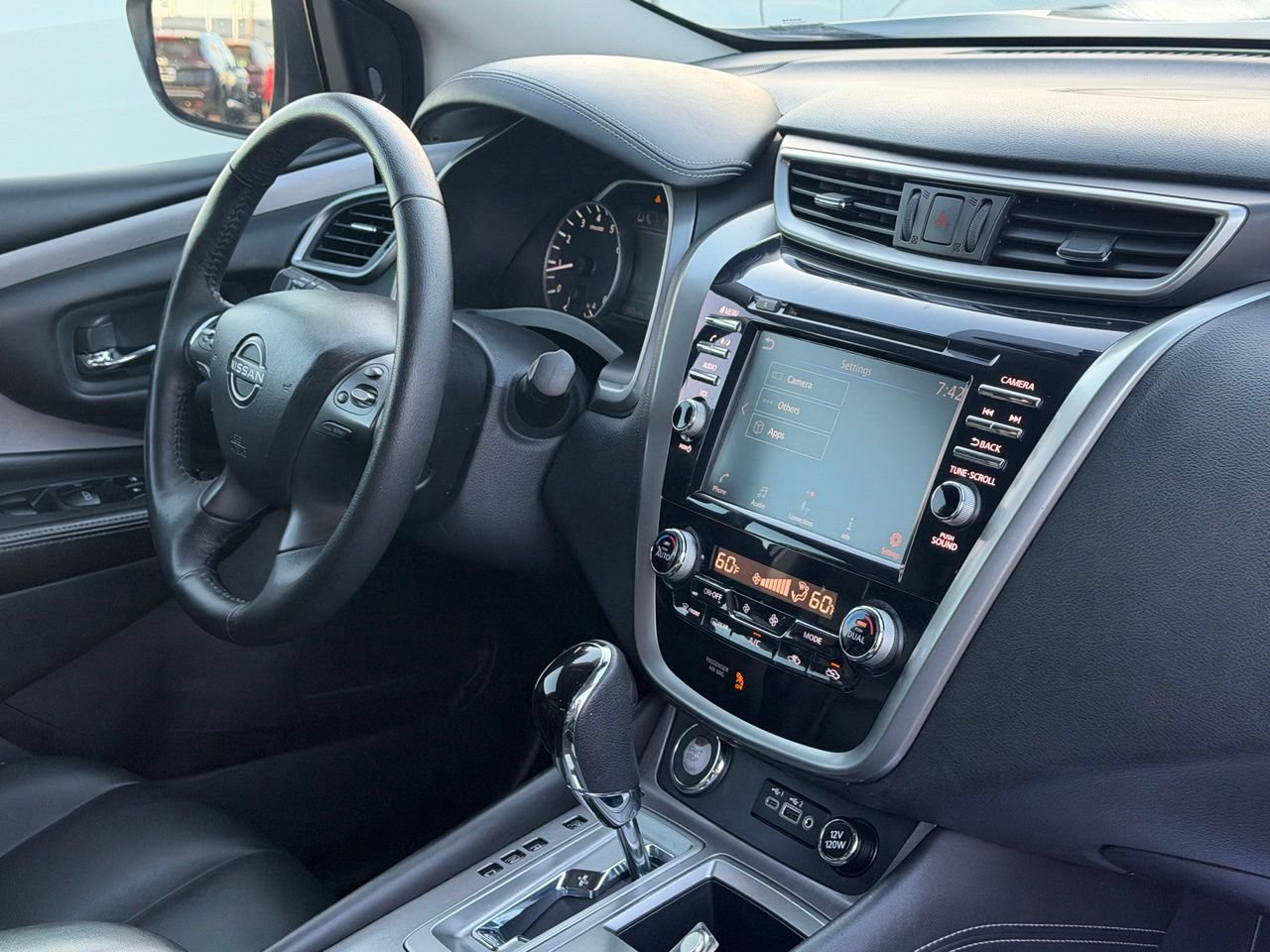 Certified 2024 Nissan Murano SV FWD image 40