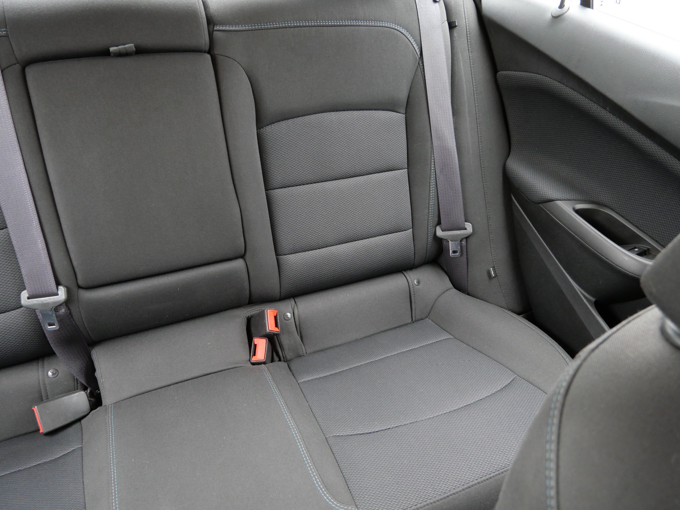 Used 2016 Chevrolet Cruze LT FWD image 14